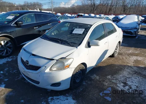 2012 Toyota Yaris из США, поврежденный, VIN JTDBT4K39CL036223
